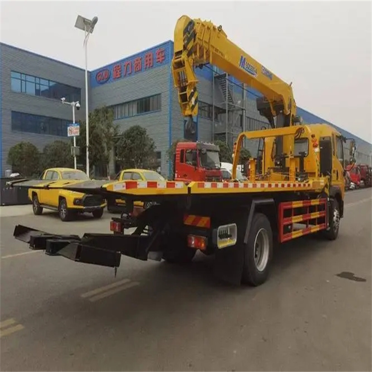 滕州附近小随车吊出租电话，轻松解决搬运烦恼